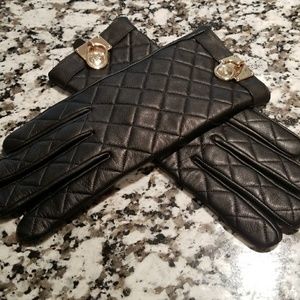 NWOT quilted MK soft-lined black leather gloves
